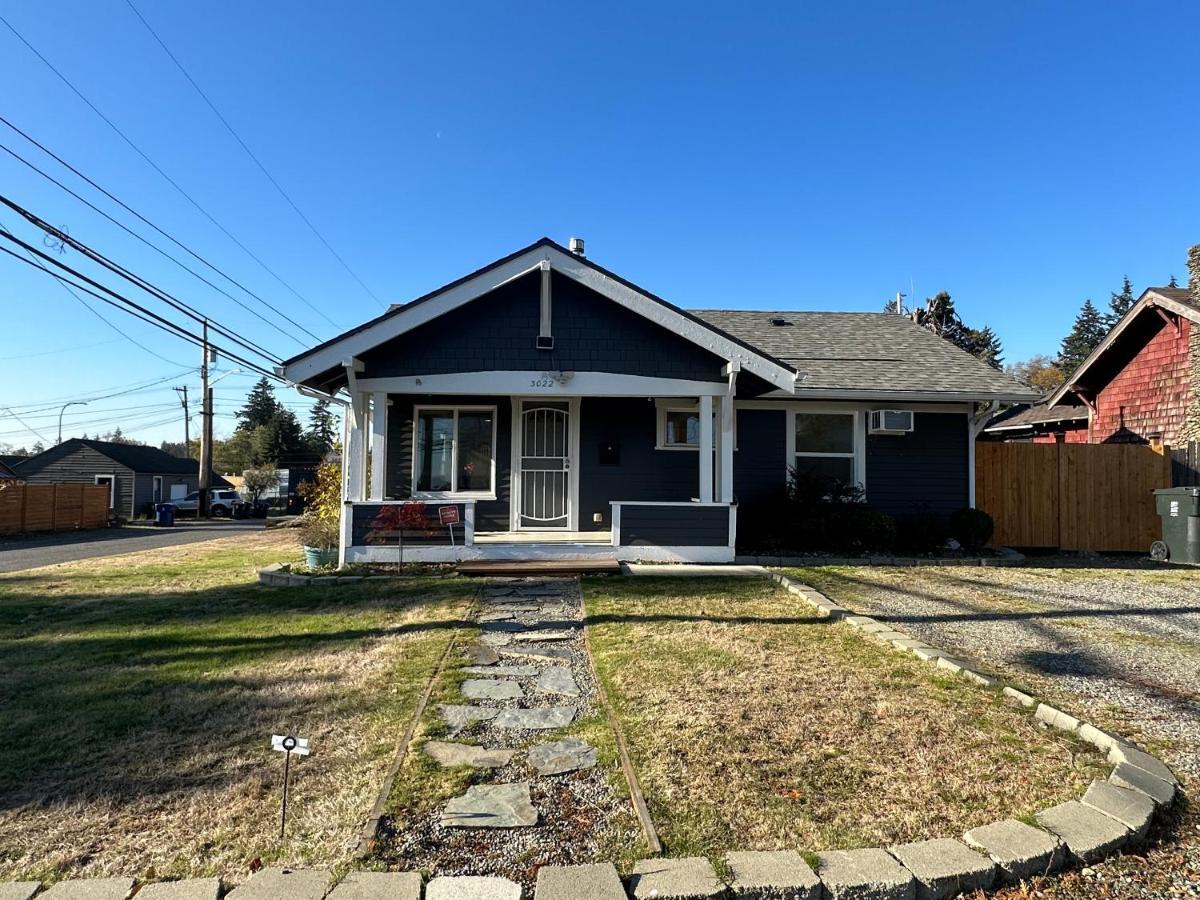 Cozy Home Conveniently Located With King Bed Tacoma Exteriér fotografie